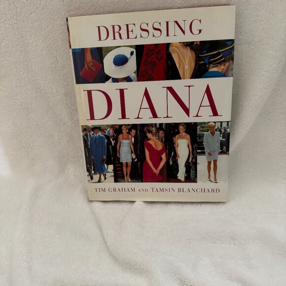 Dressing Diana by Tim Graham and Tamsin Blanchard - Picture 5 of 5
